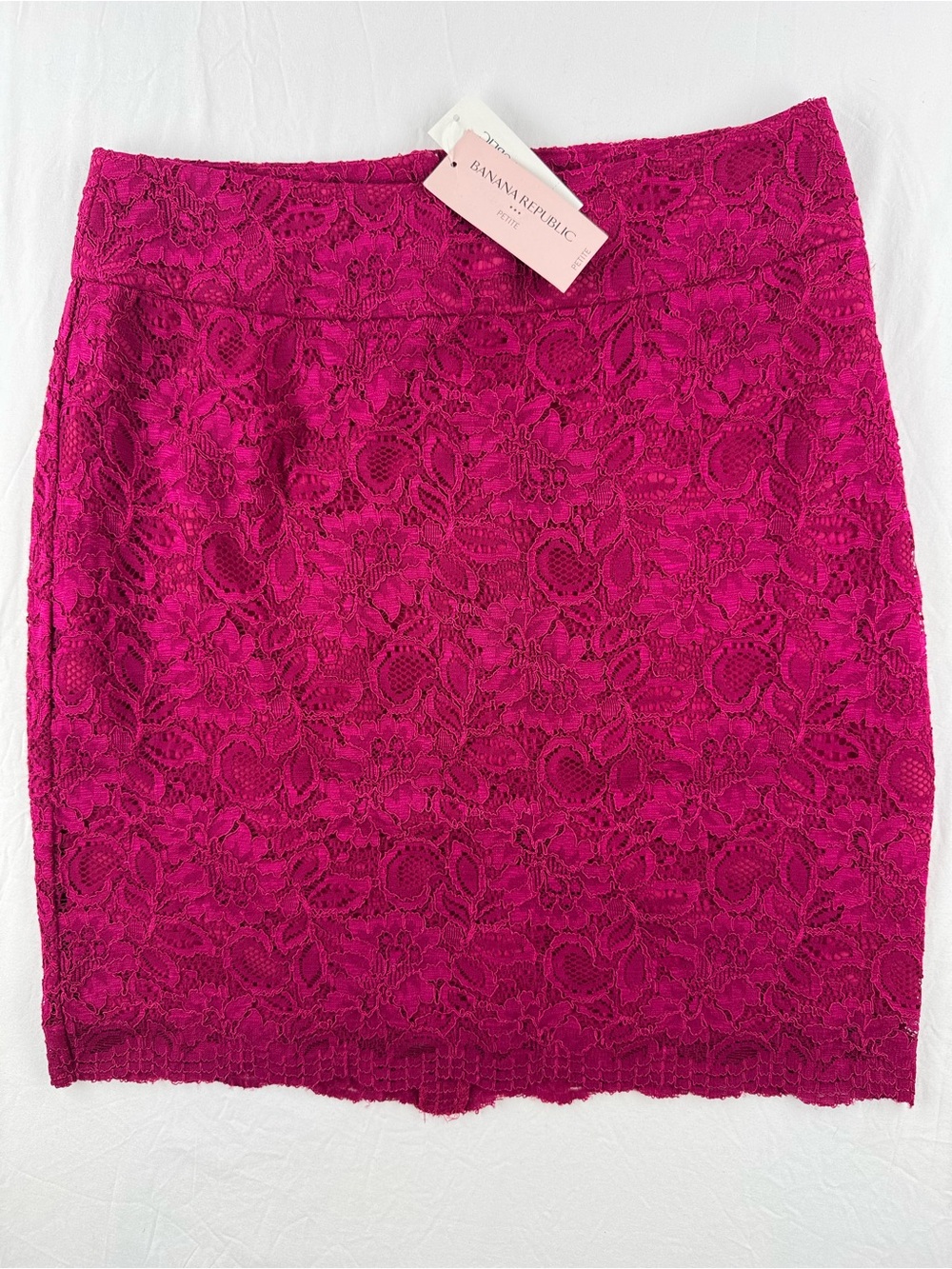 Banana Republic Fuchsia Fully Lined Floral Lace Mini Skirt - Picture 1 of 8